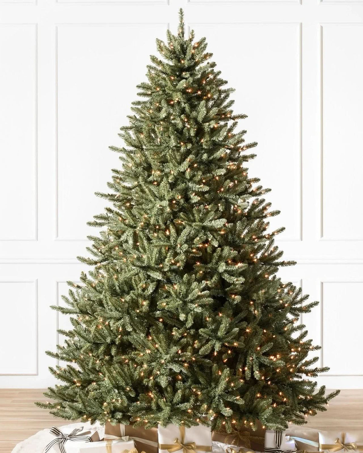 Árvore de Natal Classic Blue Spruce com Galhos Articulados, Suporte Metálico e Micro LEDs Embutidos